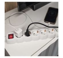 Prodlužovací kabel 3 m / 6 zásuvek / s vypínačem / bílý / PVC / 1,5 mm2 (8)