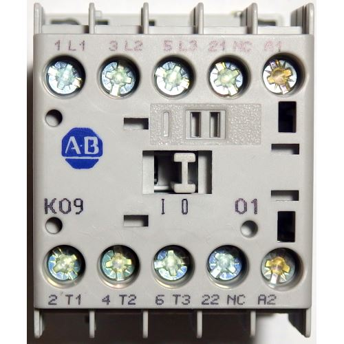 Ministykač 100-K09ZJ01M 24V DC