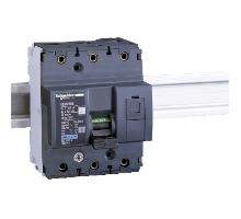 Istič 3p C 125A 25KA NG125N Istič 3p C 125A 25KA NG125N