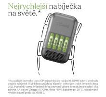 Ultra-rýchla nabíjačka batérií GP Charge 10 S491 + 4× AA (11)