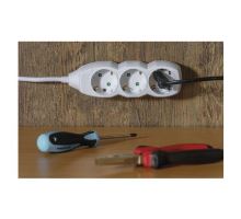 Prodlužovací kabel 2 m / 6 zásuvek / bílý / PVC / 1 mm2 (2)